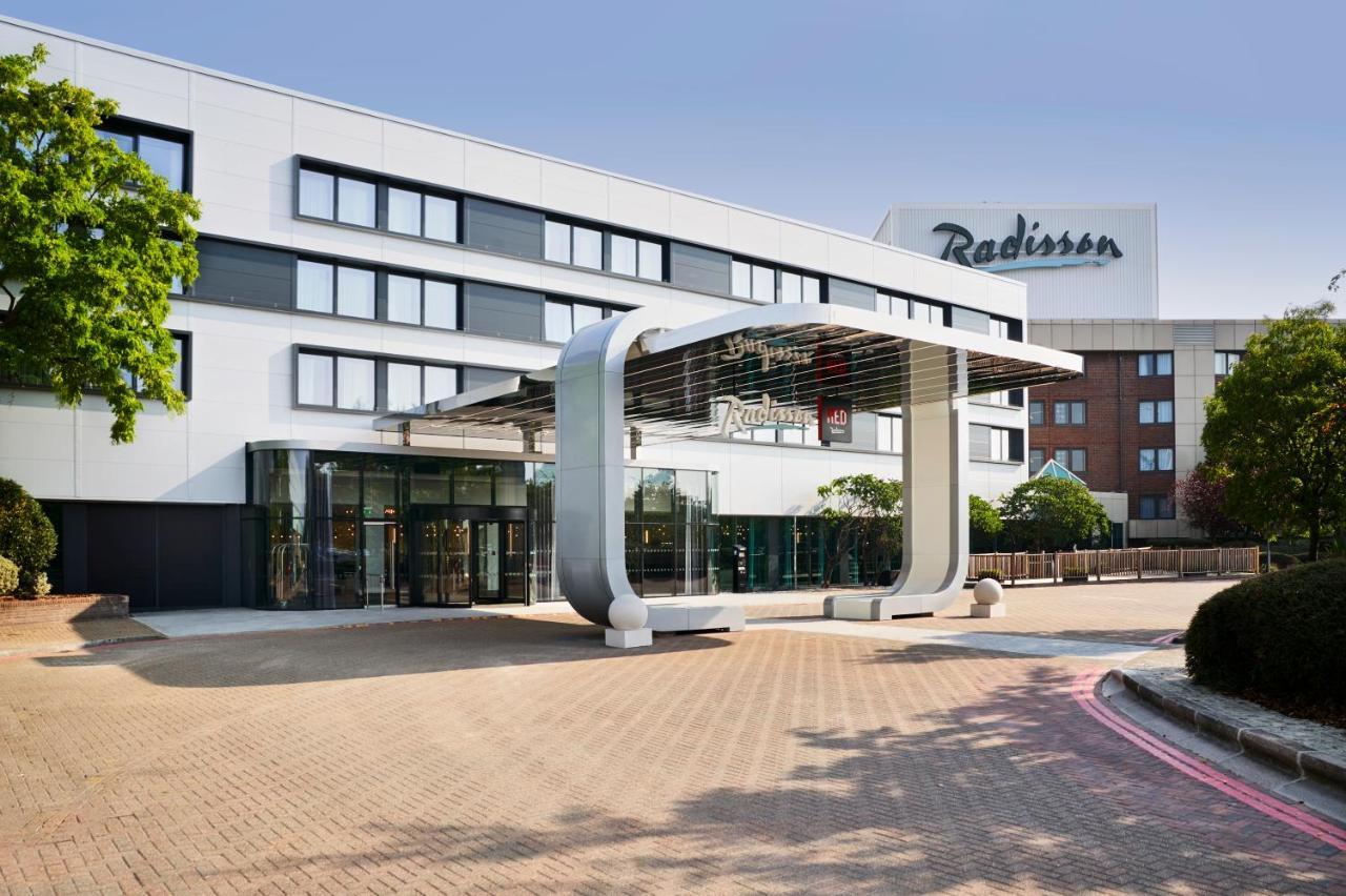 Radisson Hotel And Conference Centre London Heathrow Хитроу Экстерьер фото